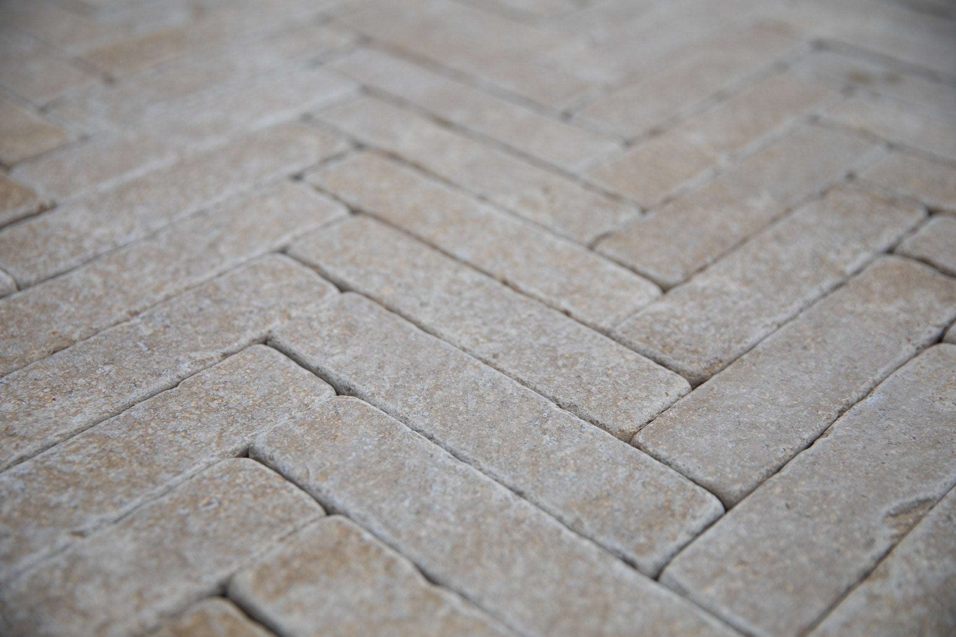 YELVERTON LIMESTONE PAVIORS - Washed