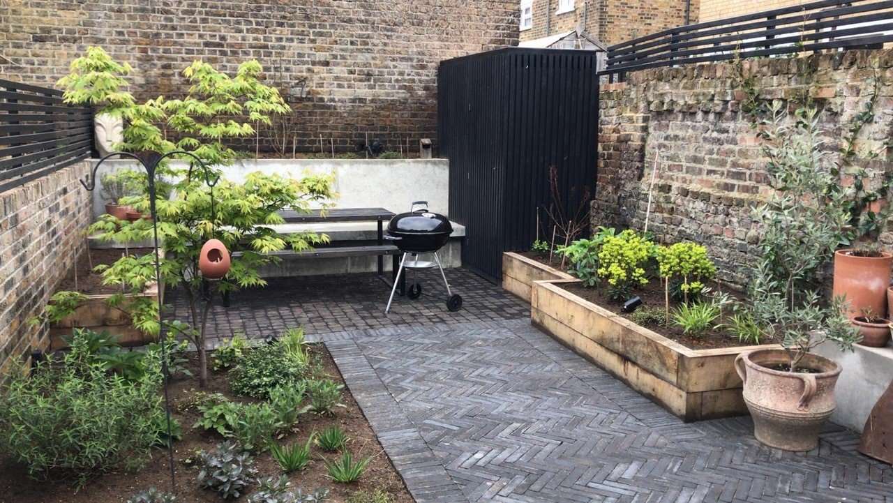 CHARRED OAK COBBLES