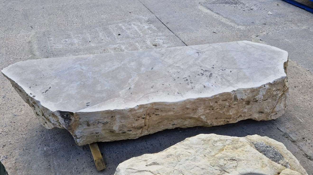 FEATURE STONE FIREPITS