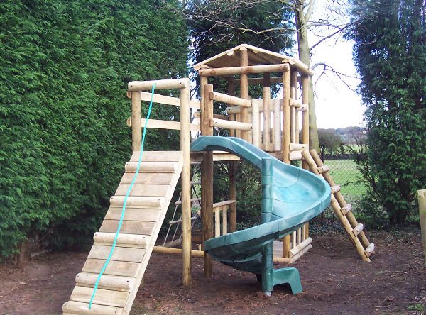 MORCOTT PLAY EQUIPMENT