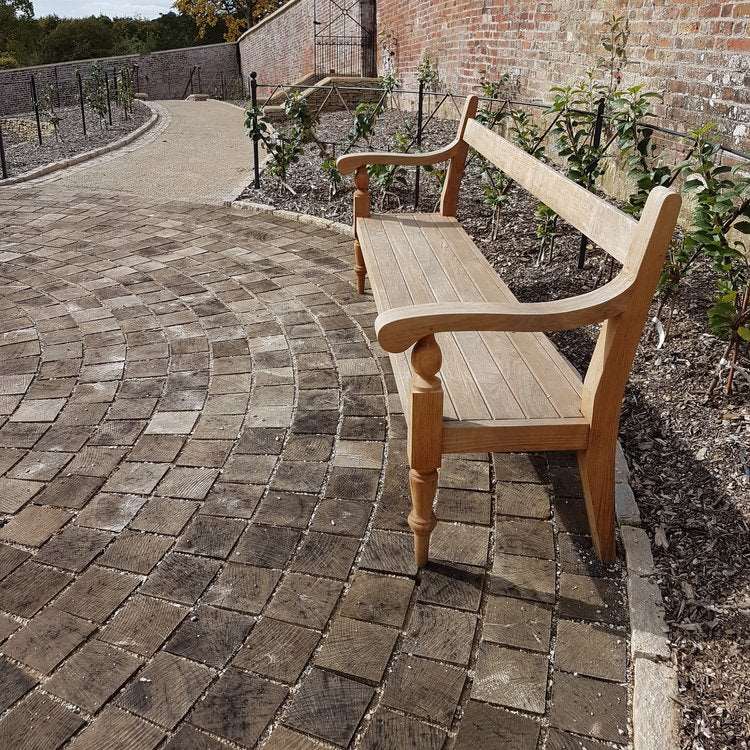 Timber Setts Oak Setts - Natural | Beautiful Traditional Wooden Cobbled Paving ...