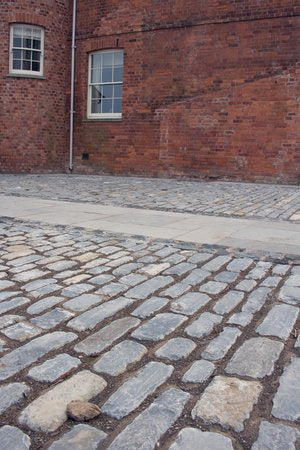 KEDLESTON RUSTIC COBBLES - 100 to 150mm by random lengths