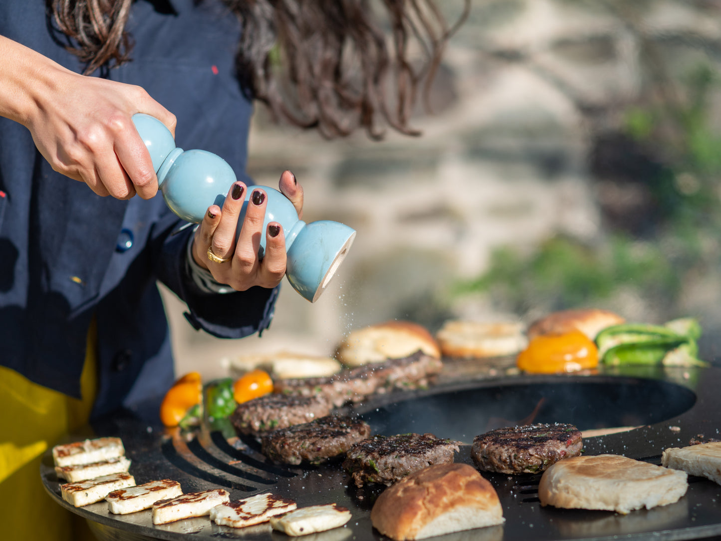 GRIDDLE RING FIREPIT/GRILL -  Perfect for Outdoor Living & Plancha Cooking