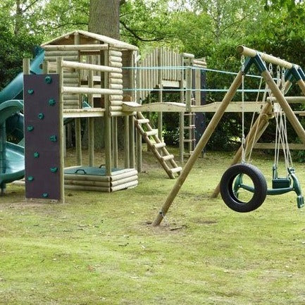 EMPINGHAM PLAY EQUIPMENT